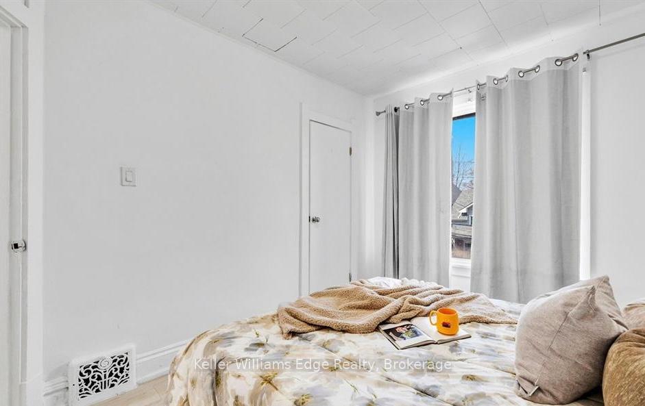 Photo 8 of Unit 2, 10 Rutherford Avenue, Hamilton, St. Clair — HOMEH