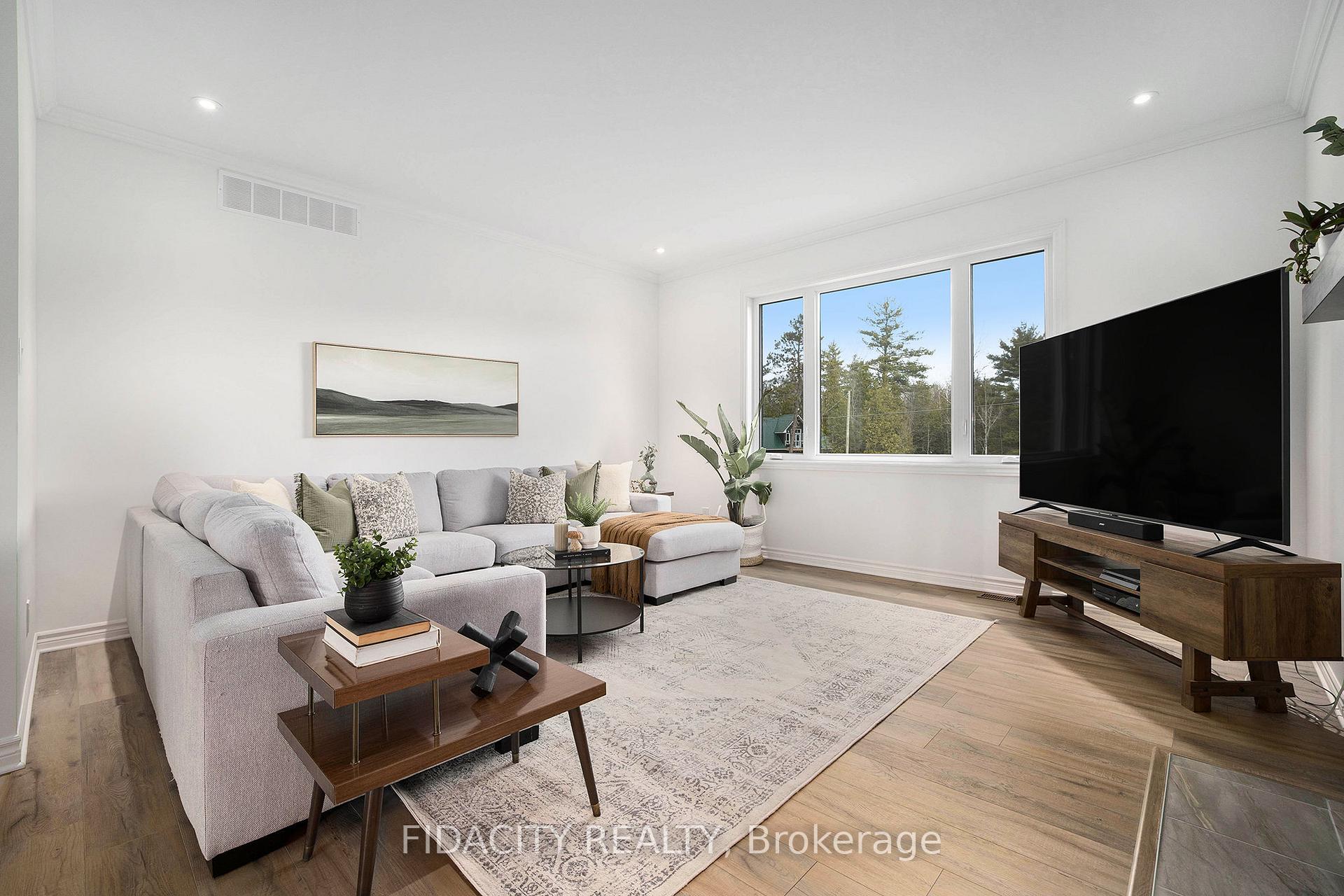 Photo 3 of 1385 Robertson Line Road, McNab/Braeside, Mcnab/Braeside Twps — HOMEH