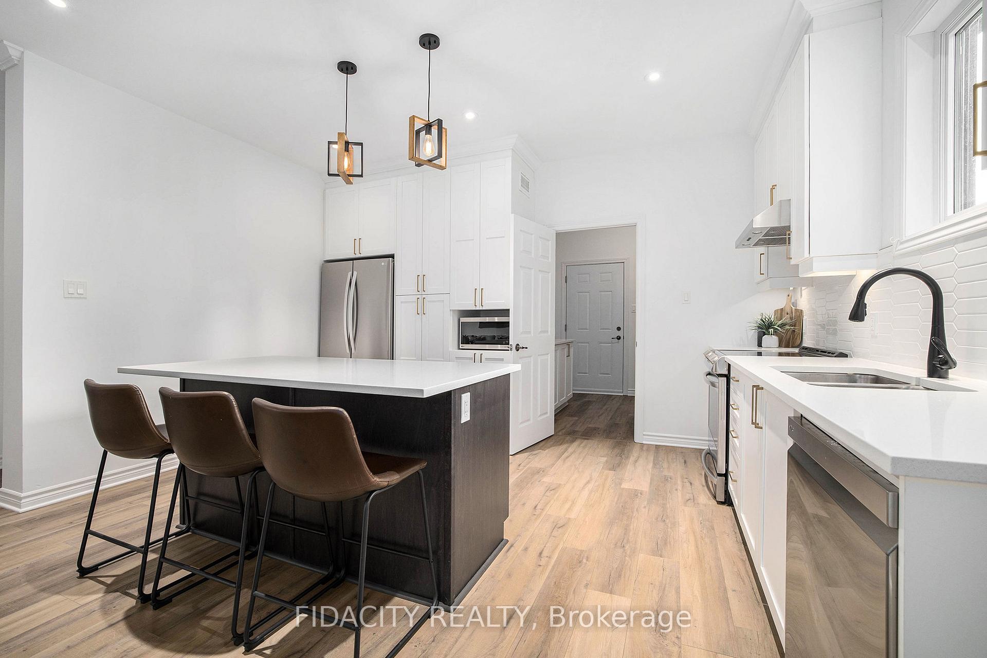 Photo 11 of 1385 Robertson Line Road, McNab/Braeside, Mcnab/Braeside Twps — HOMEH