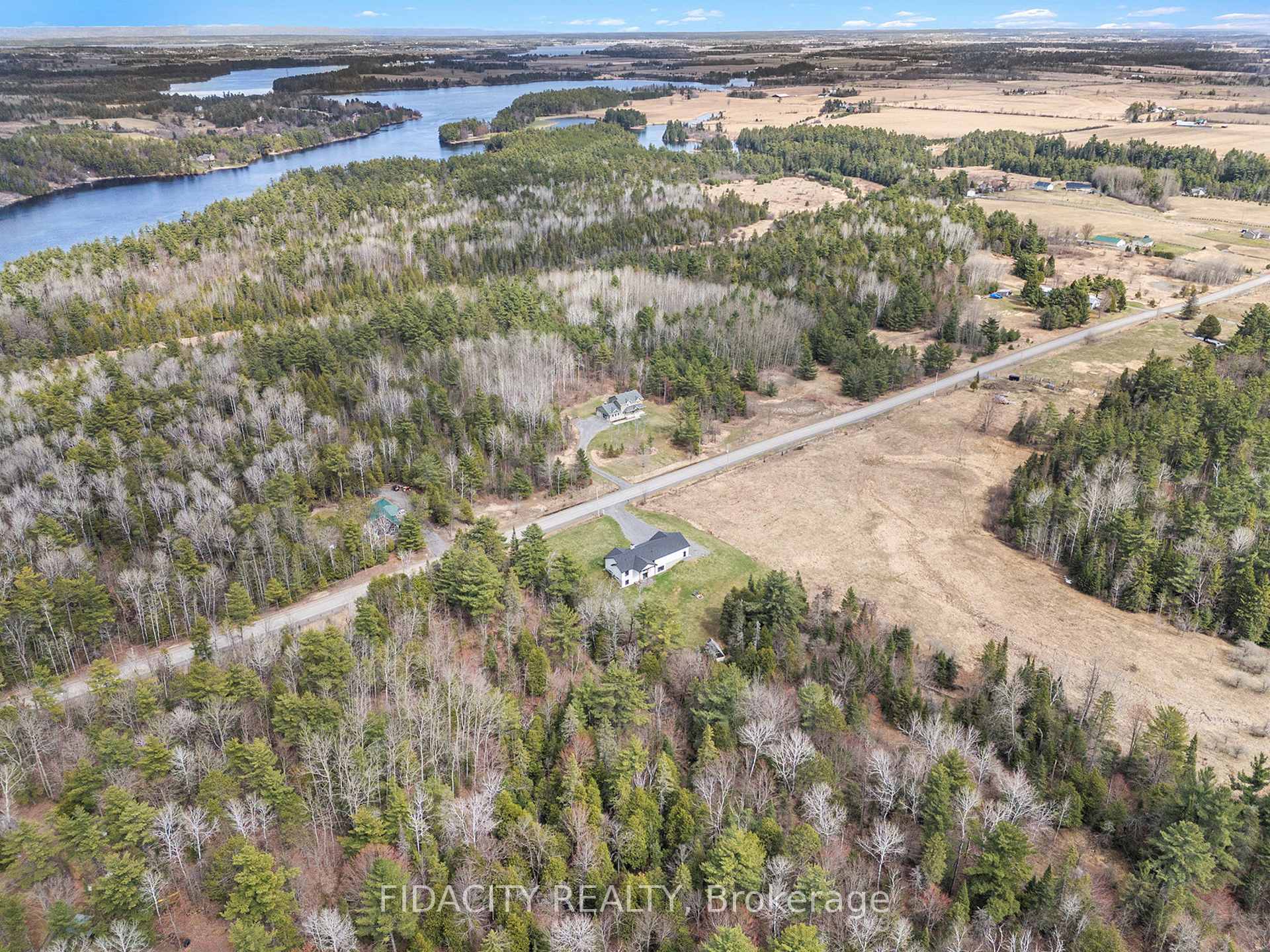 Photo 31 of 1385 Robertson Line Road, McNab/Braeside, Mcnab/Braeside Twps — HOMEH