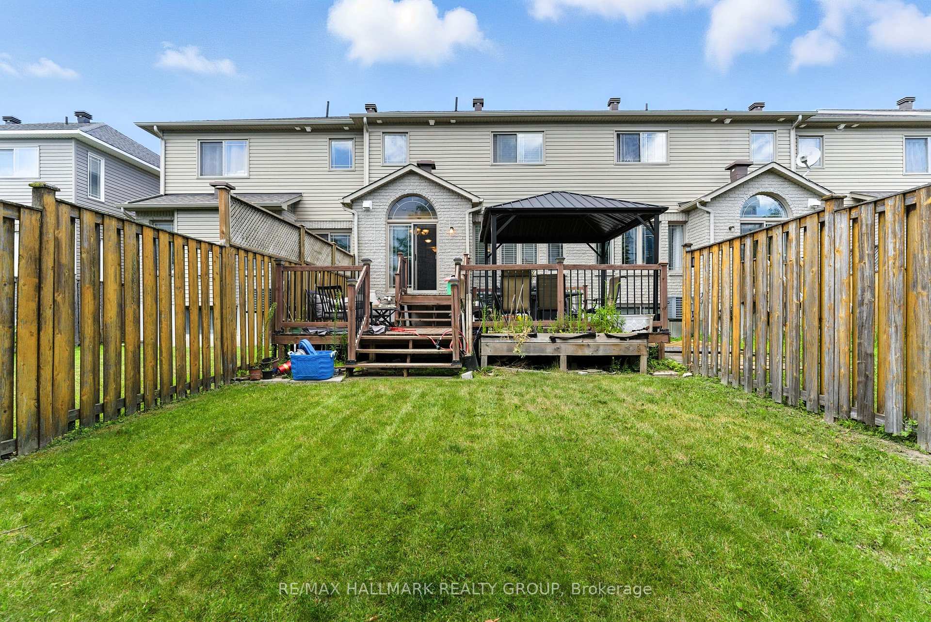 Photo 12 of 1527 Carronbridge Circle, Ottawa, Kanata - Emerald Meadows/Trailwest — HOMEH
