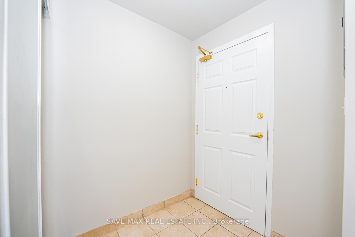 Photo 8 of Unit 101, 593 Strasburg Road, Kitchener — HOMEH