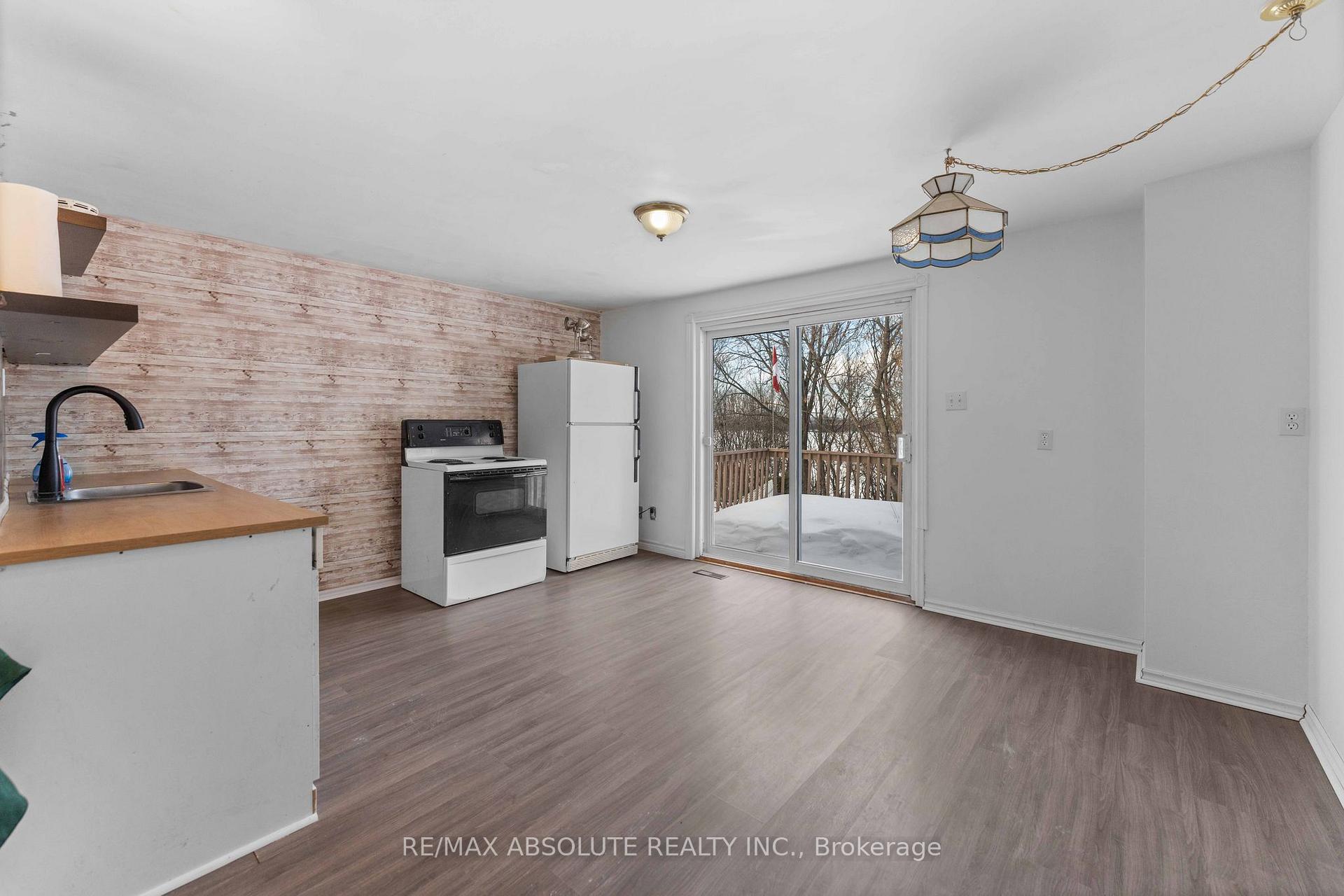 Photo 23 of 958 Centre Street, McNab/Braeside, Mcnab/Braeside Twps — HOMEH