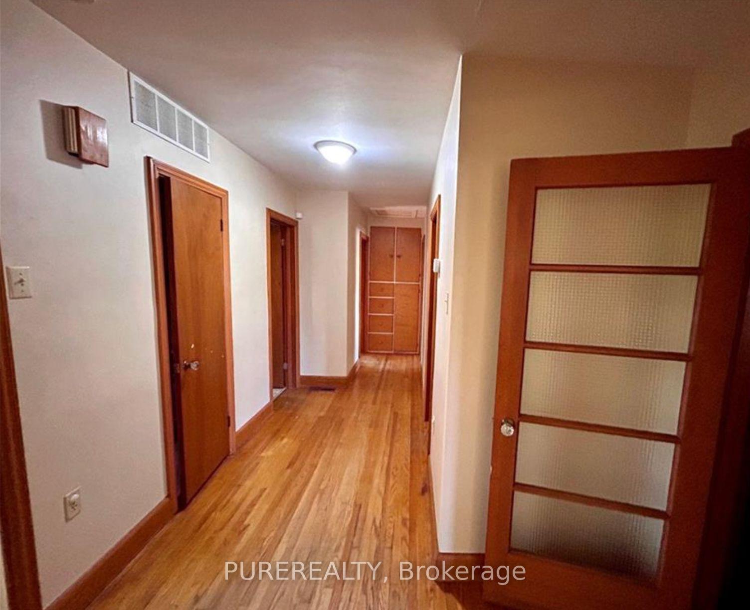 Photo 10 of 253 Limeridge Road W, Hamilton, Rolston — HOMEH
