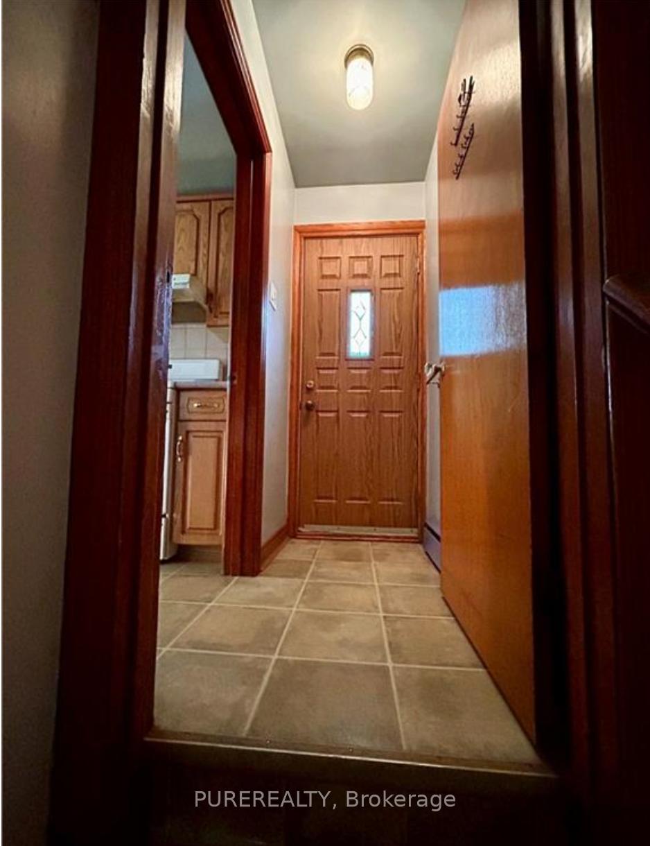 Photo 20 of 253 Limeridge Road W, Hamilton, Rolston — HOMEH