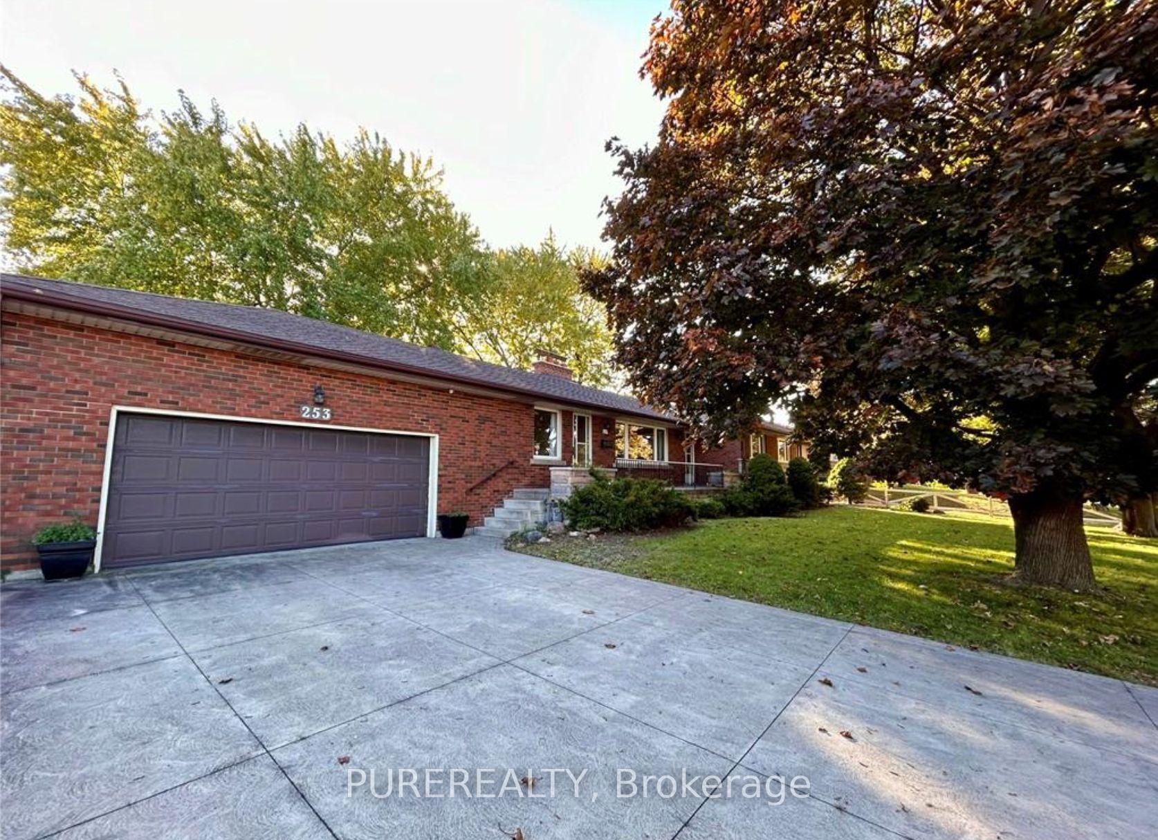 Photo 26 of 253 Limeridge Road W, Hamilton, Rolston — HOMEH
