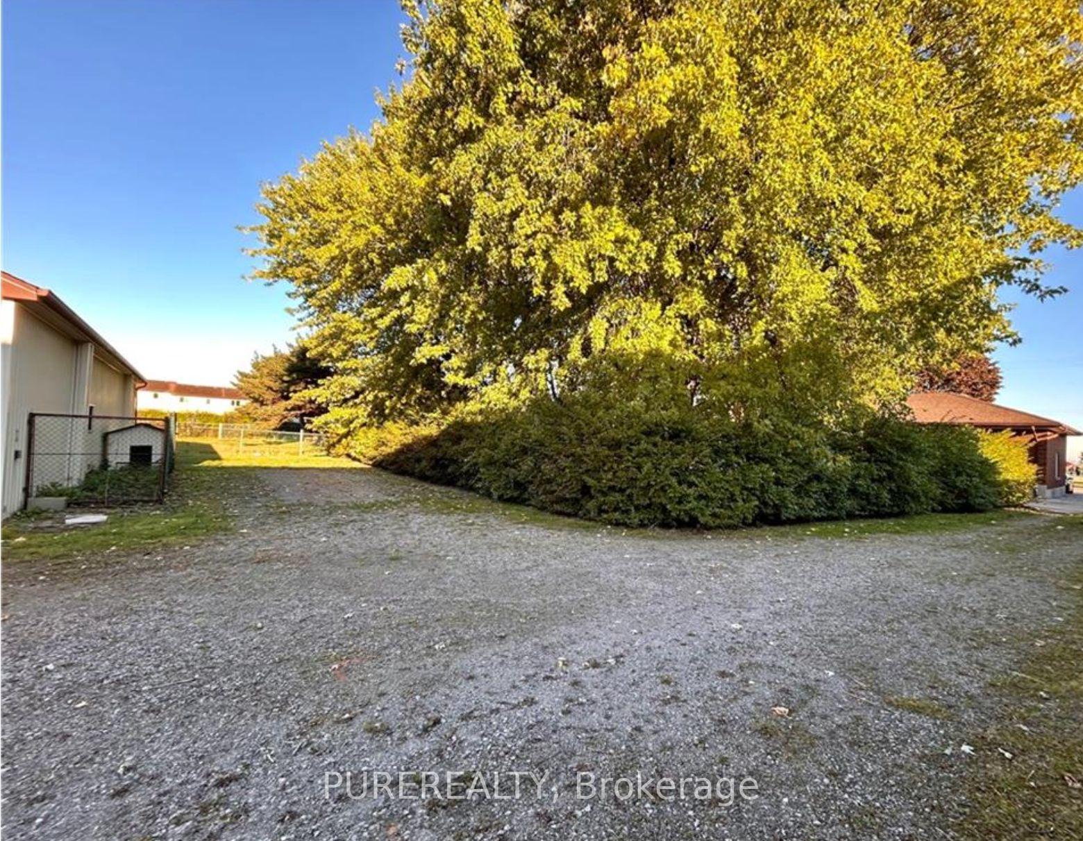 Photo 30 of 253 Limeridge Road W, Hamilton, Rolston — HOMEH