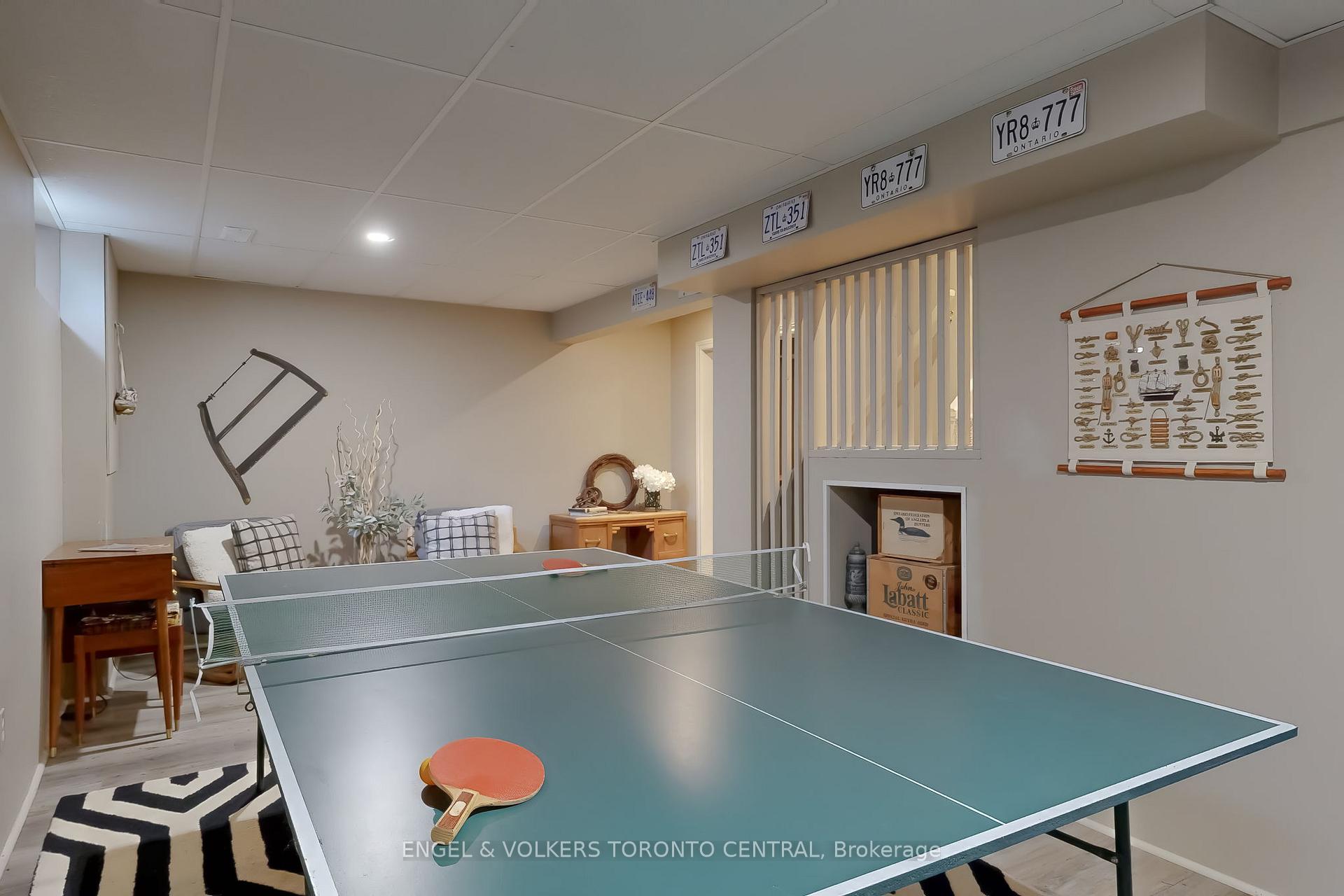 Photo 25 of 204 Killarney Grove, London, North H — HOMEH
