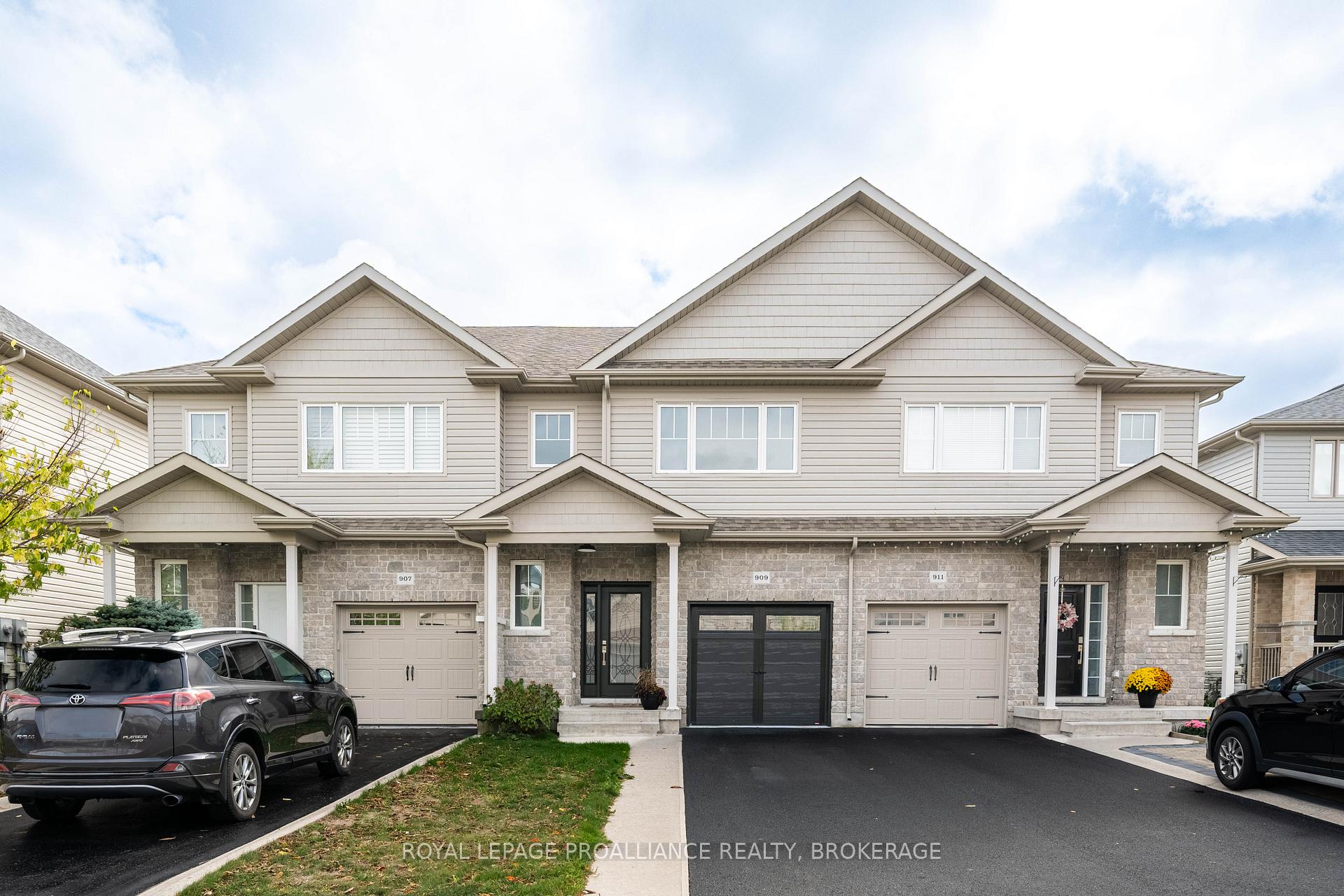 Photo 1 of 909 Blossom Street, Kingston, City Northwest — HOMEH