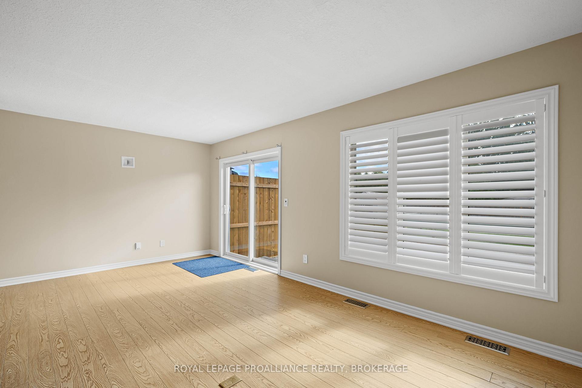 Photo 14 of 909 Blossom Street, Kingston, City Northwest — HOMEH