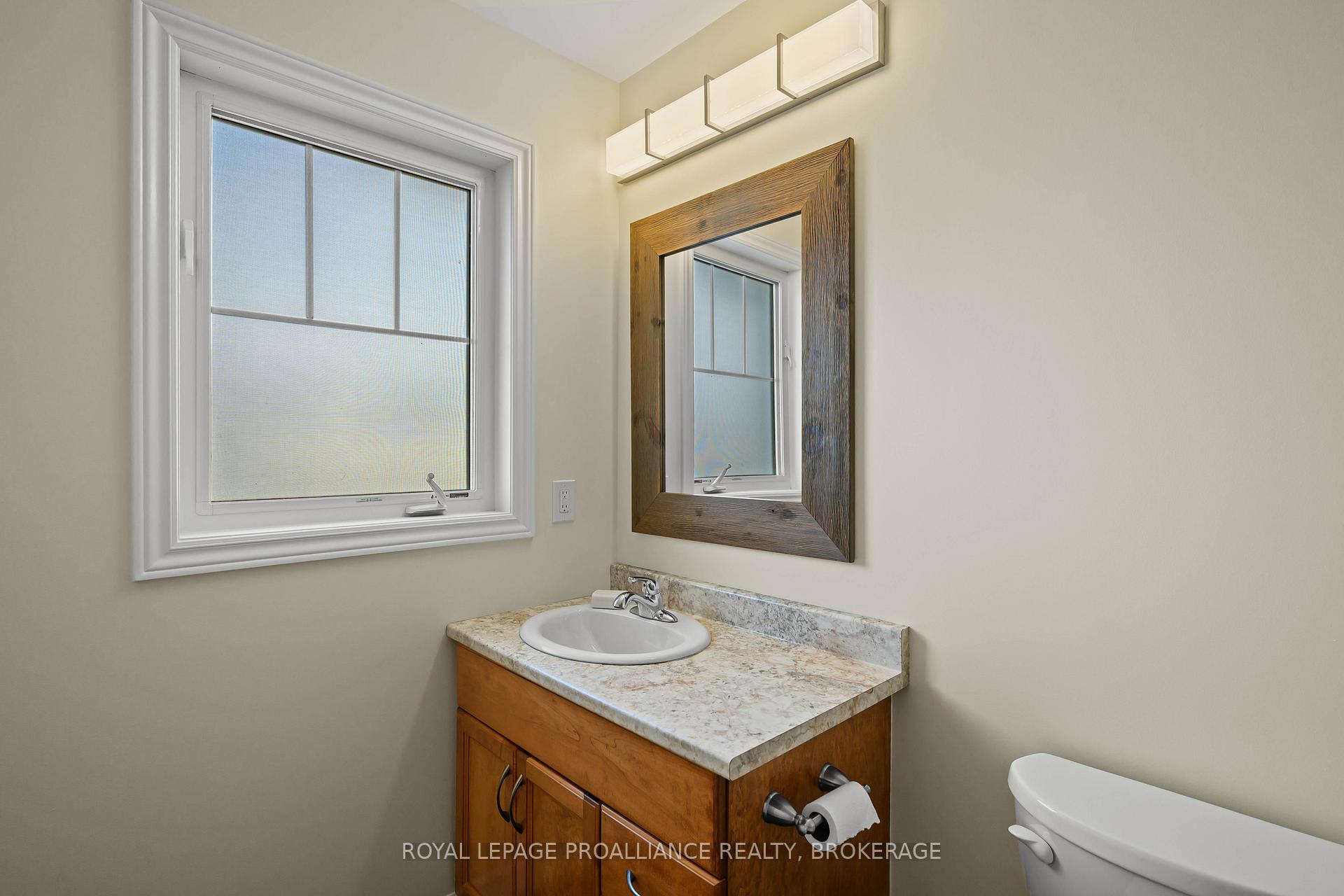 Photo 20 of 909 Blossom Street, Kingston, City Northwest — HOMEH