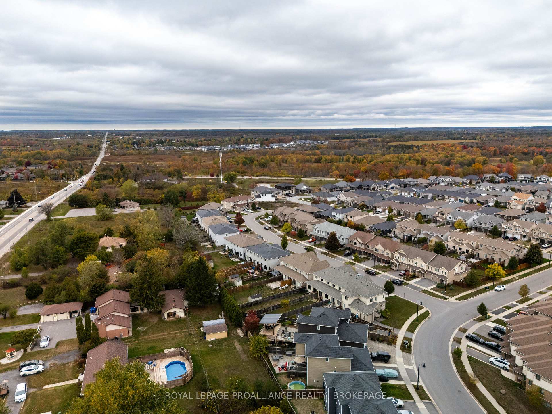 Photo 43 of 909 Blossom Street, Kingston, City Northwest — HOMEH