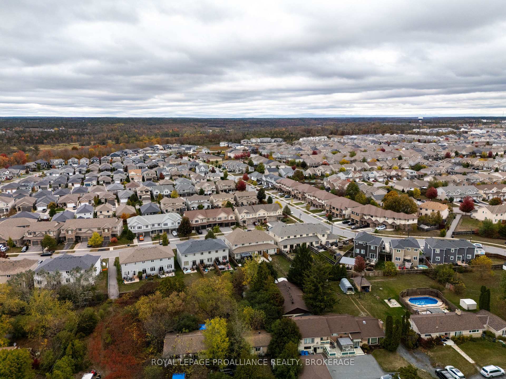 Photo 46 of 909 Blossom Street, Kingston, City Northwest — HOMEH