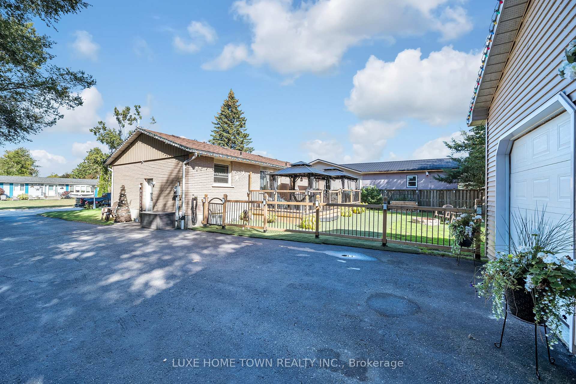 Photo 9 of 70 Inverlyn Crescent, Kincardine — HOMEH