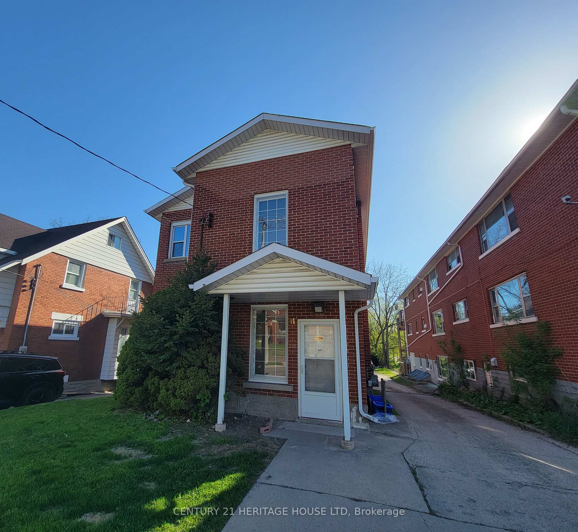 Photo 1 of Unit 3, 11 Strange Street, Kitchener — HOMEH