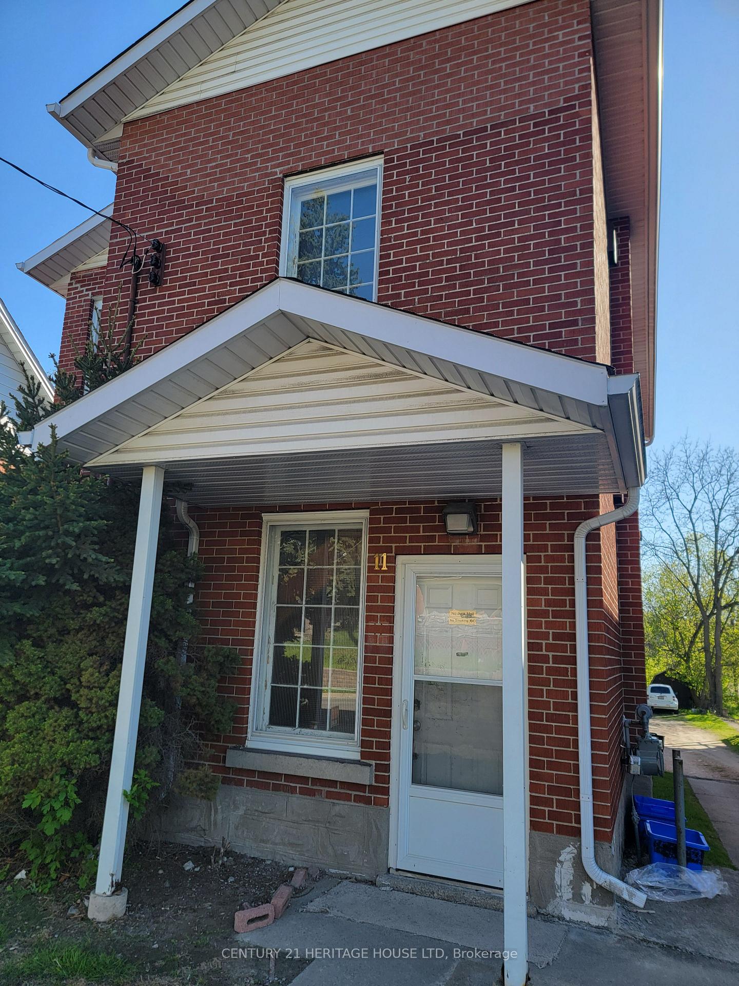 Photo 3 of Unit 3, 11 Strange Street, Kitchener — HOMEH