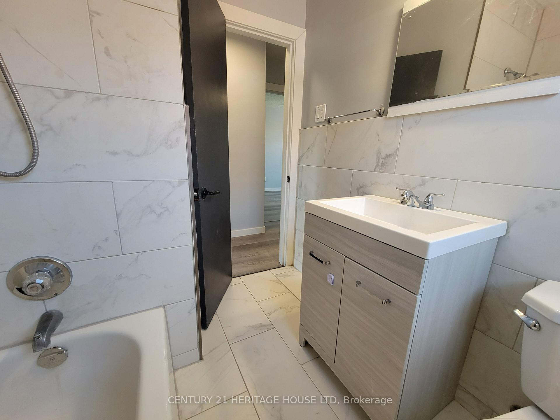Photo 14 of Unit 3, 11 Strange Street, Kitchener — HOMEH