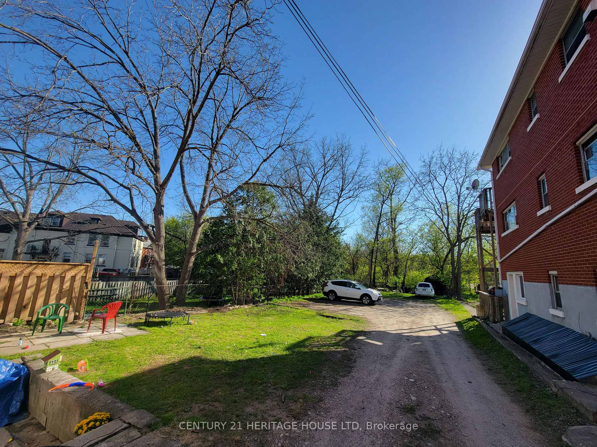 Photo 22 of Unit 3, 11 Strange Street, Kitchener — HOMEH