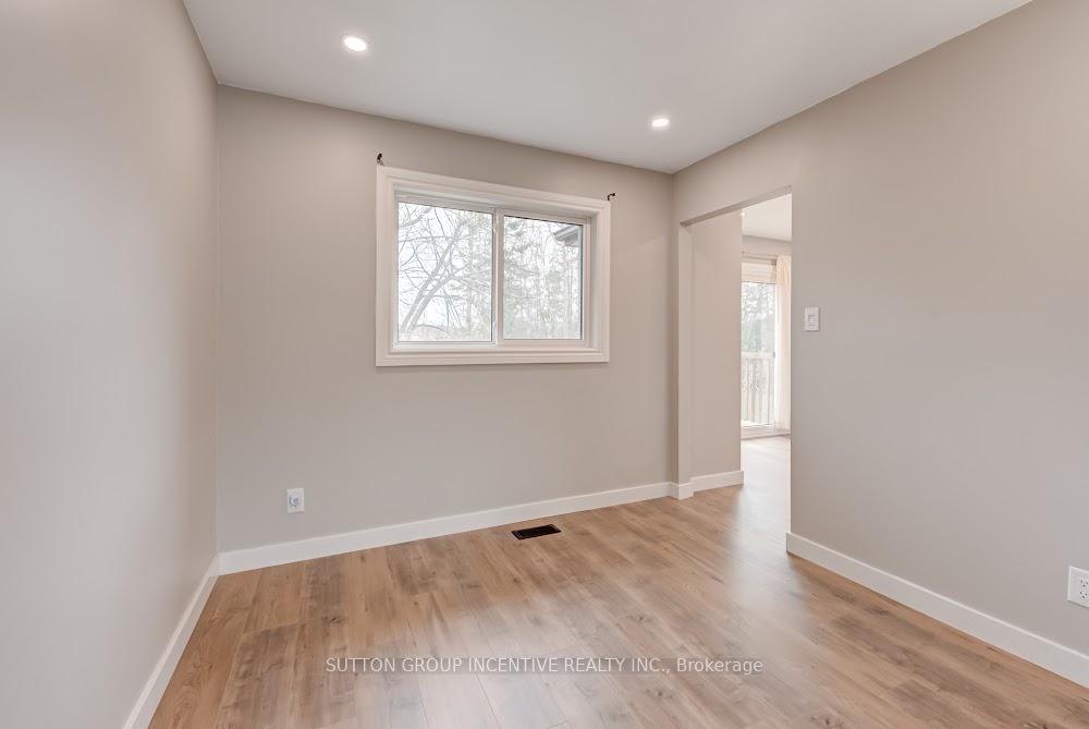 Photo 6 of 2252 Richard Street, Innisfil, Alcona — HOMEH