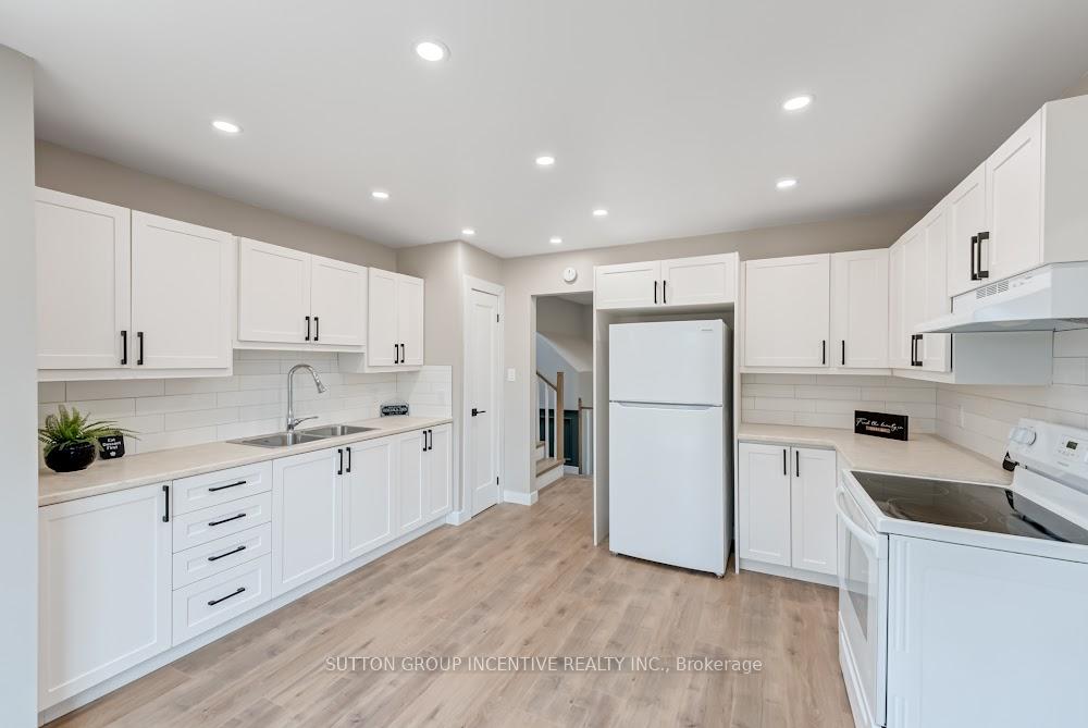 Photo 7 of 2252 Richard Street, Innisfil, Alcona — HOMEH