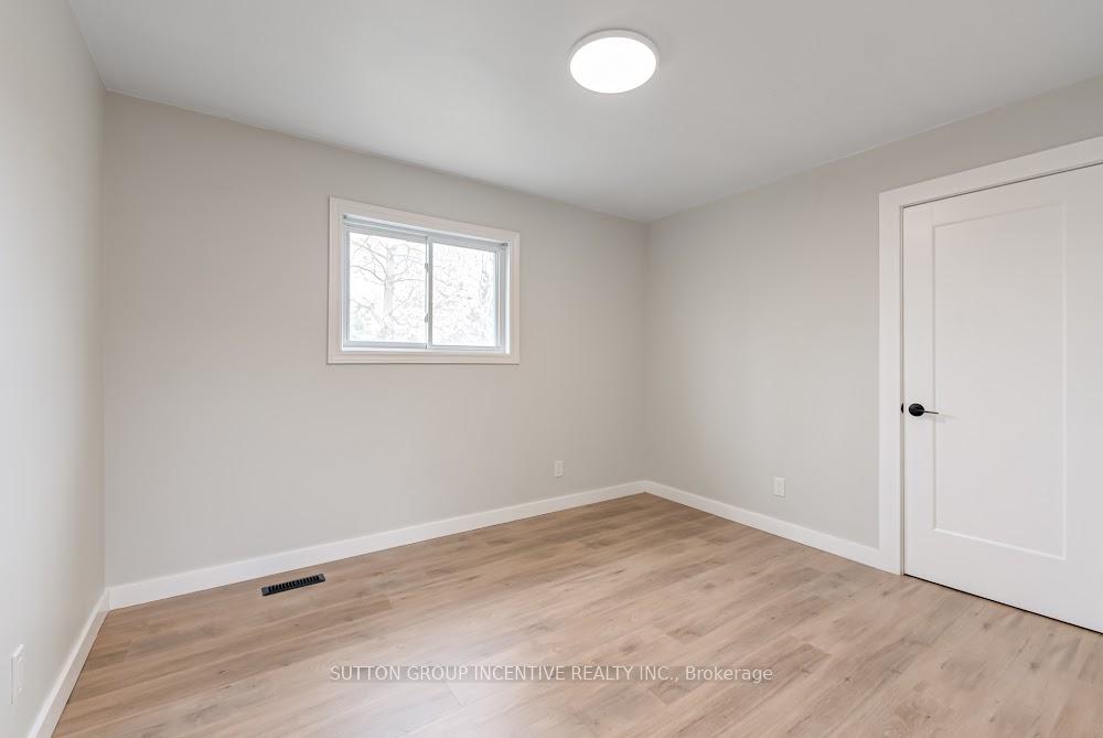 Photo 17 of 2252 Richard Street, Innisfil, Alcona — HOMEH
