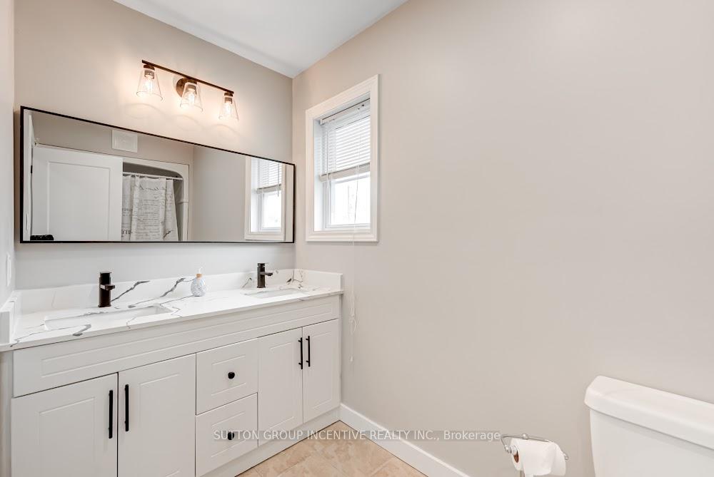 Photo 23 of 2252 Richard Street, Innisfil, Alcona — HOMEH