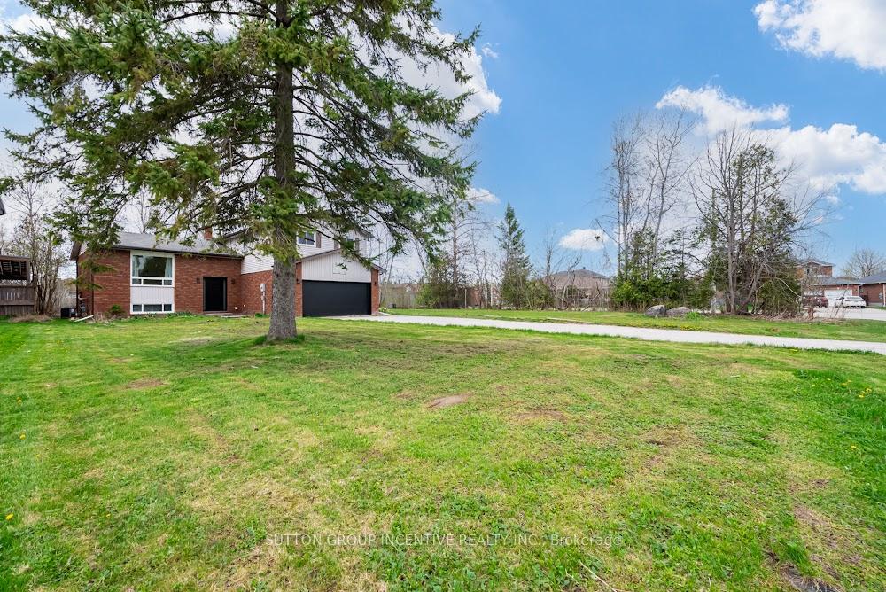 Photo 31 of 2252 Richard Street, Innisfil, Alcona — HOMEH