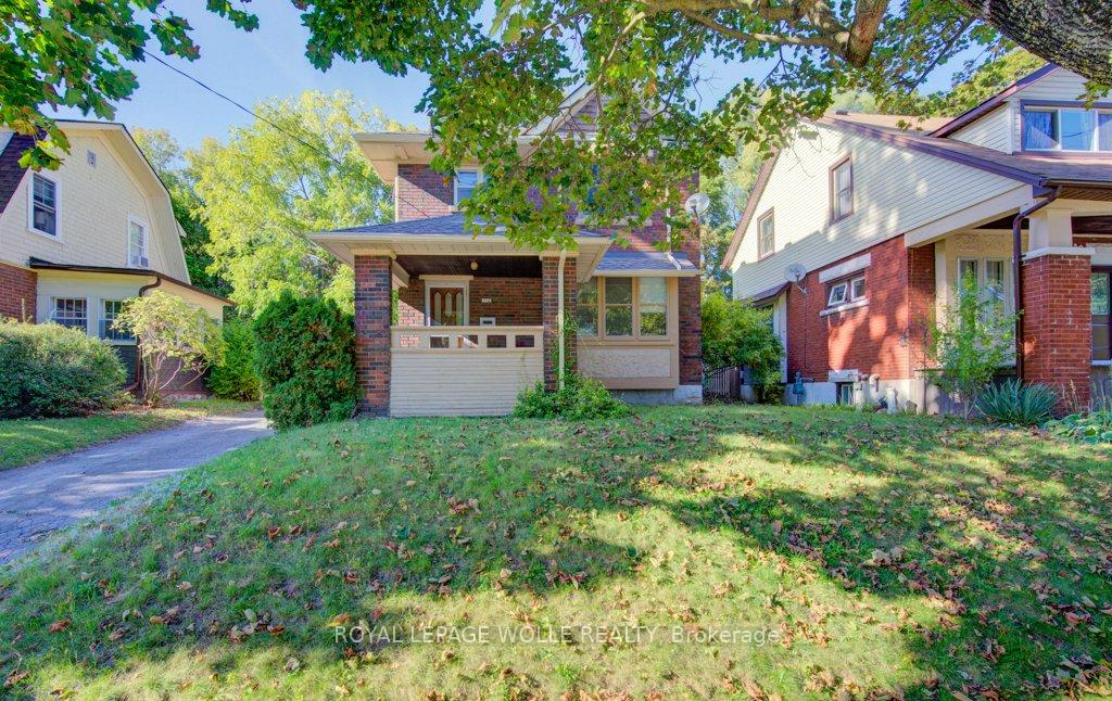 Photo 2 of 106 Mansion Street, Kitchener — HOMEH