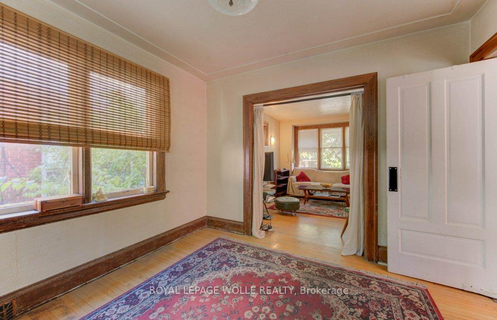 Photo 11 of 106 Mansion Street, Kitchener — HOMEH