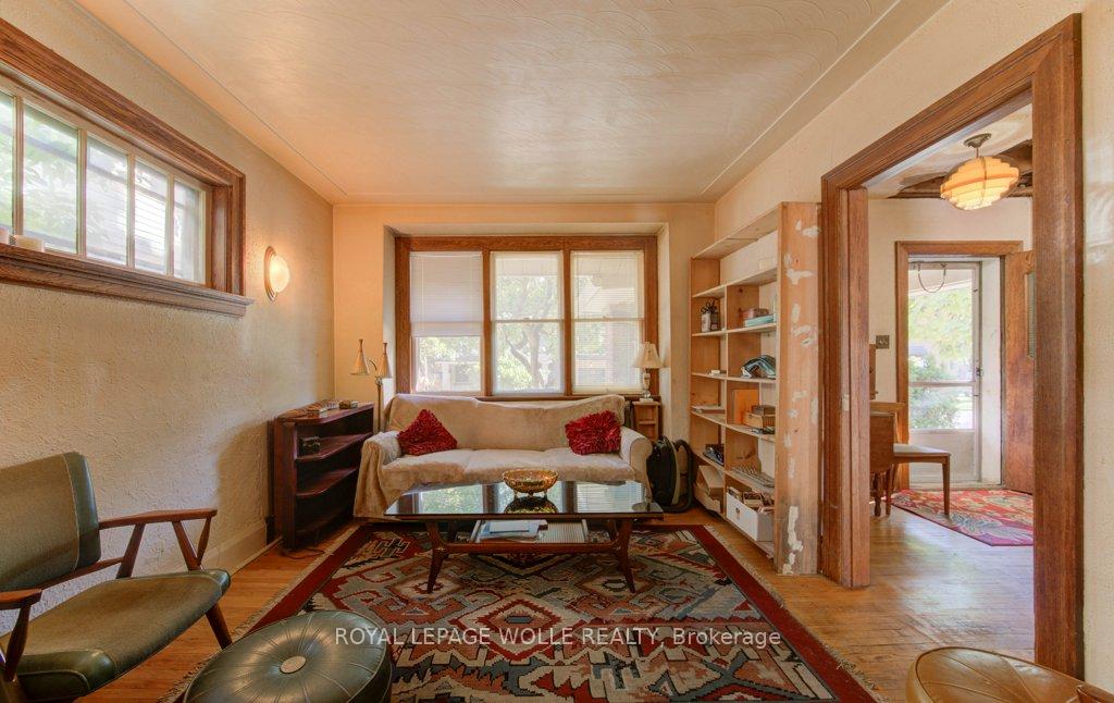 Photo 12 of 106 Mansion Street, Kitchener — HOMEH