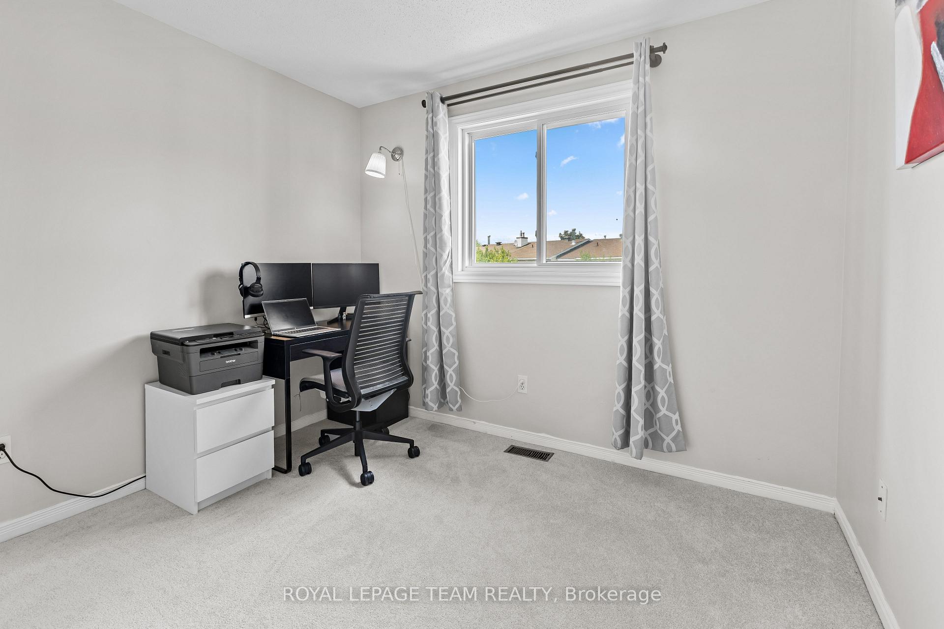Photo 23 of 53 Kimbolton Crescent, Ottawa, Kanata - Morgan's Grant/South March — HOMEH