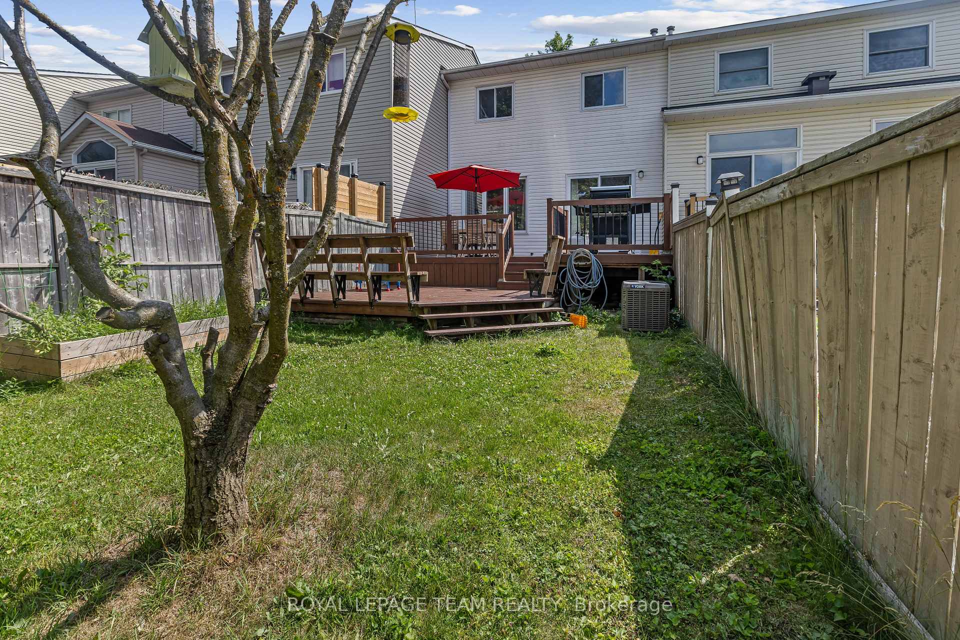 Photo 40 of 53 Kimbolton Crescent, Ottawa, Kanata - Morgan's Grant/South March — HOMEH