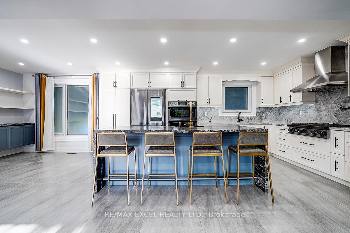 Photo 18 of 9 Oakcrest Avenue, Markham, Village Green-South Unionville — HOMEH