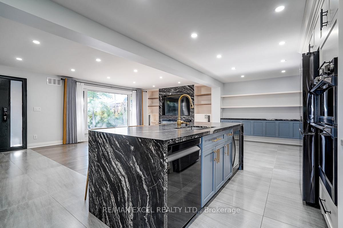Photo 19 of 9 Oakcrest Avenue, Markham, Village Green-South Unionville — HOMEH