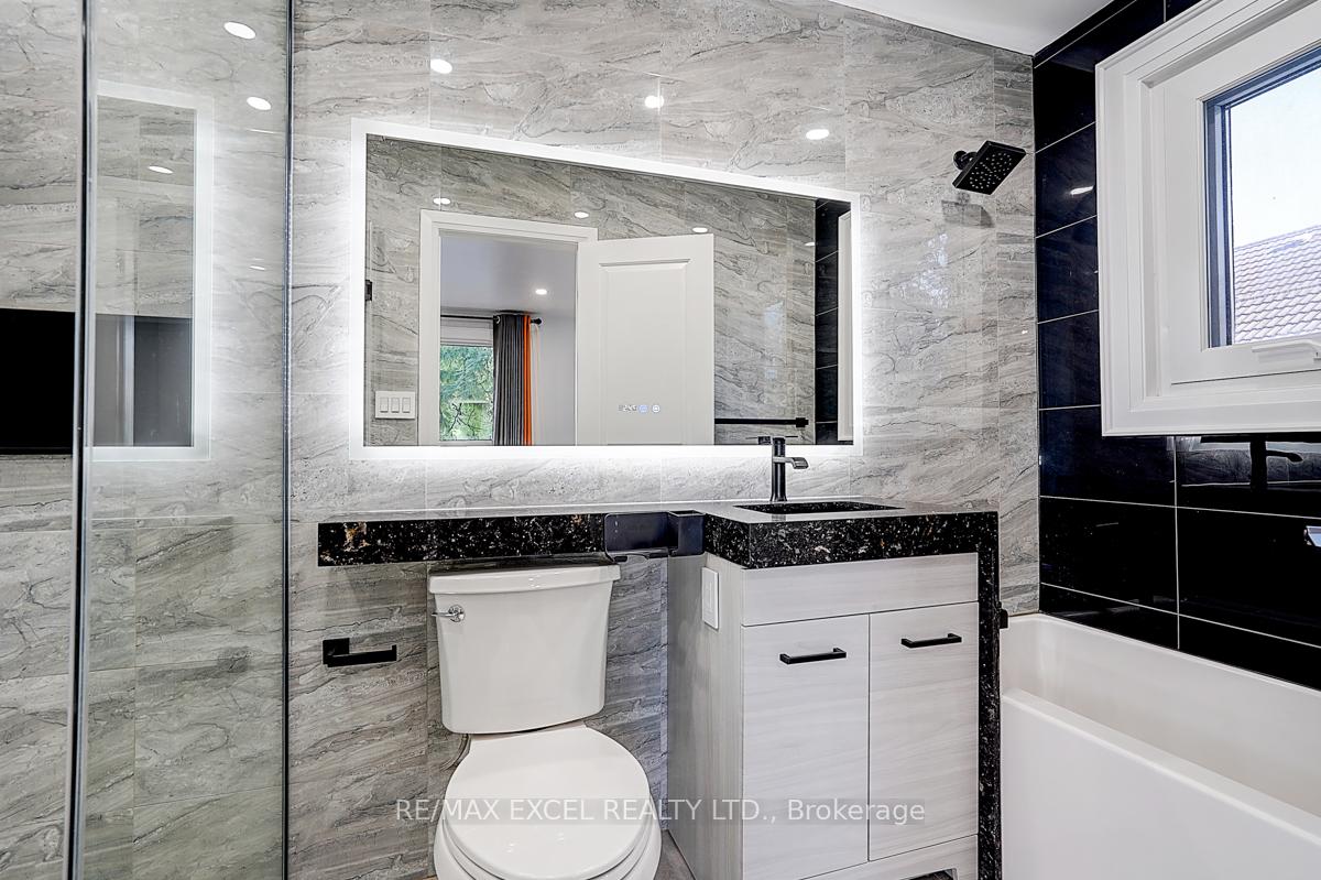 Photo 25 of 9 Oakcrest Avenue, Markham, Village Green-South Unionville — HOMEH