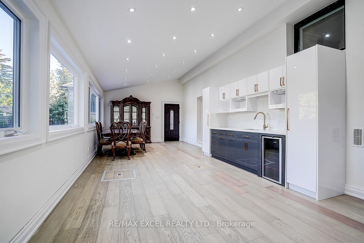 Photo 40 of 9 Oakcrest Avenue, Markham, Village Green-South Unionville — HOMEH