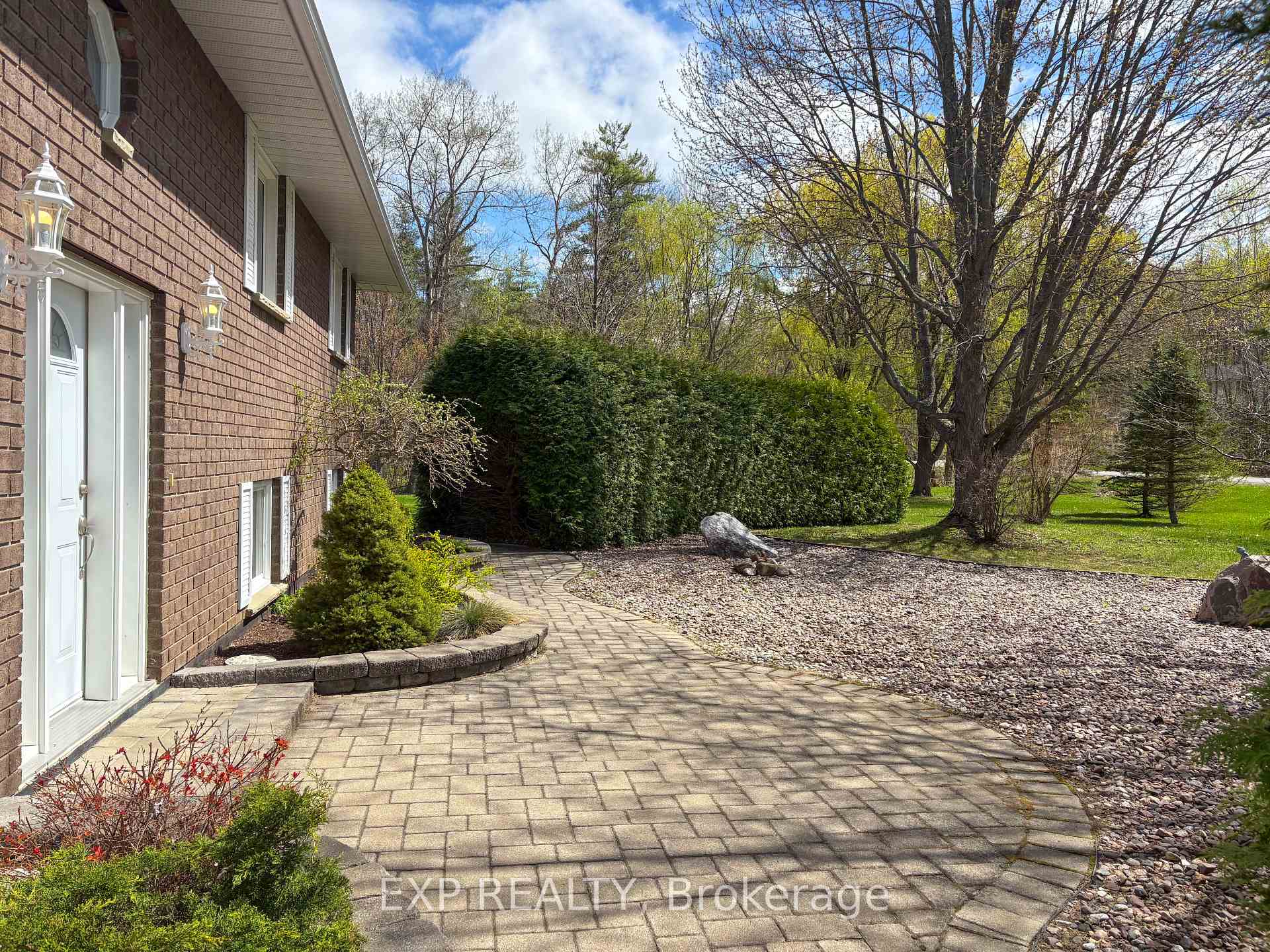 Photo 2 of 330 Goshen Road, McNab/Braeside, Mcnab/Braeside Twps — HOMEH