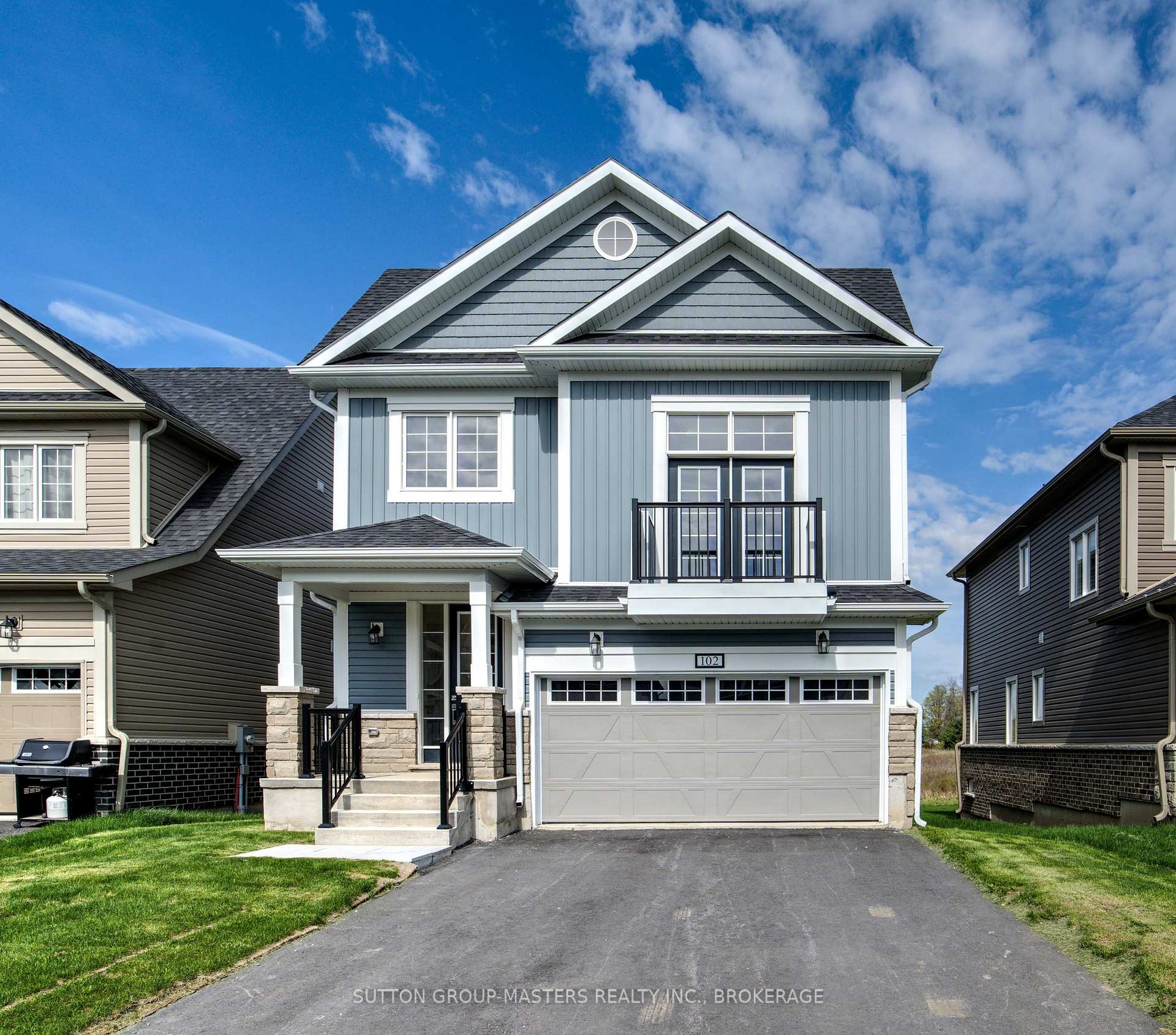 Front of 102 Oakmont Drive