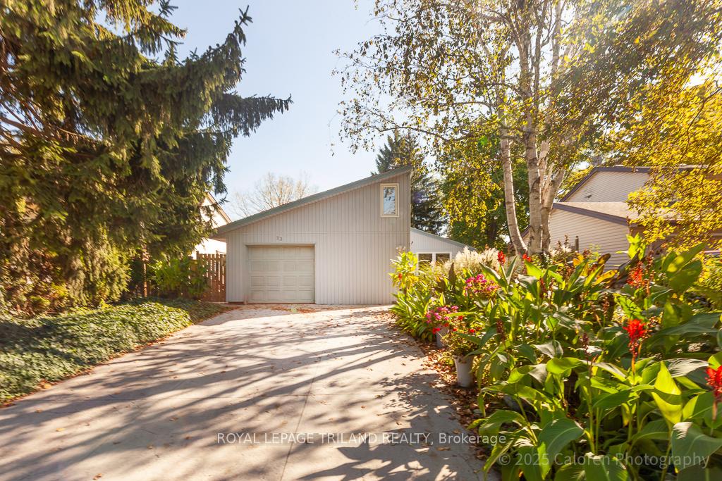 Photo 2 of 23 Crabtree Avenue, London, North F — HOMEH