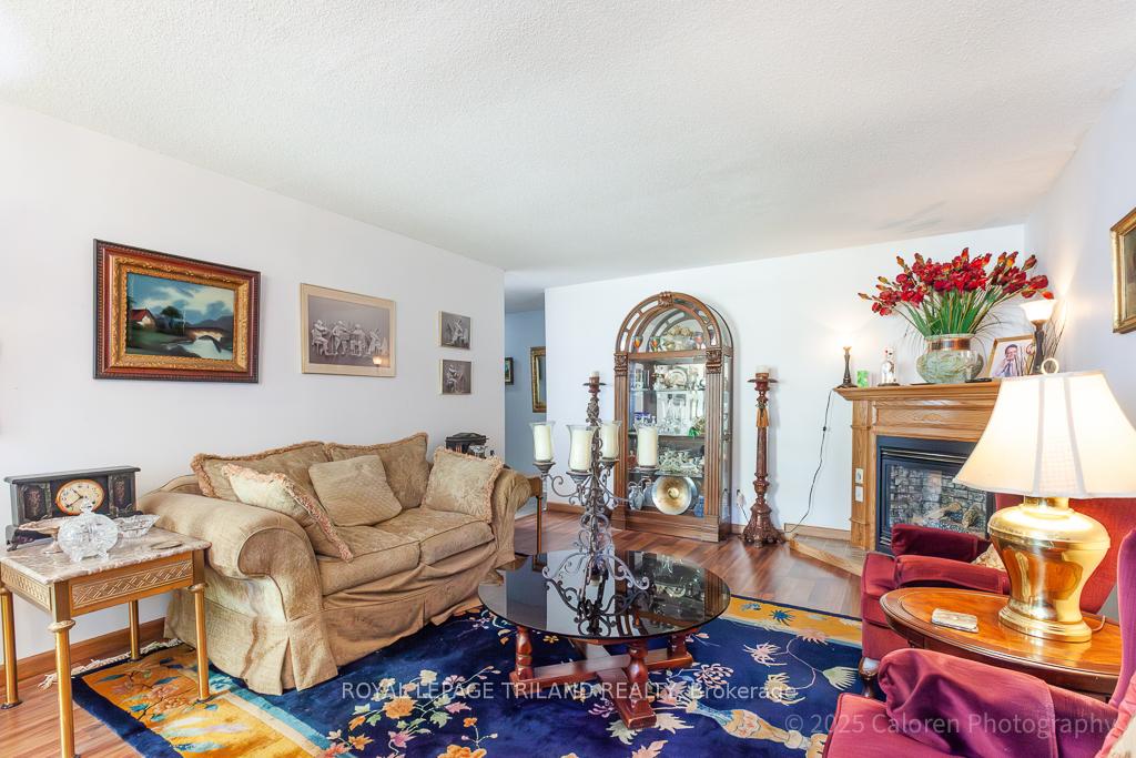 Photo 10 of 23 Crabtree Avenue, London, North F — HOMEH