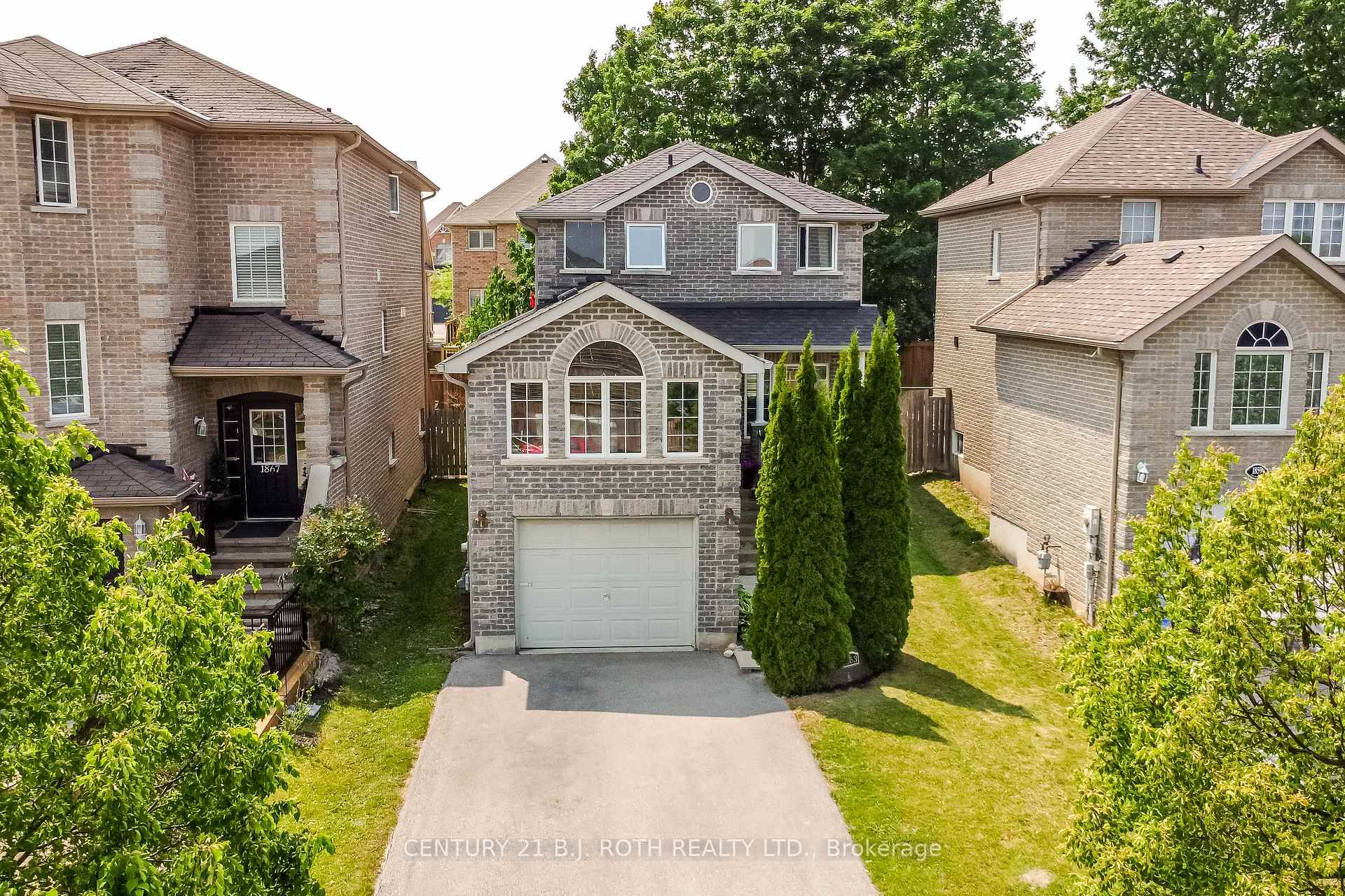 Photo 1 of 1863 Swan Street, Innisfil, Alcona — HOMEH