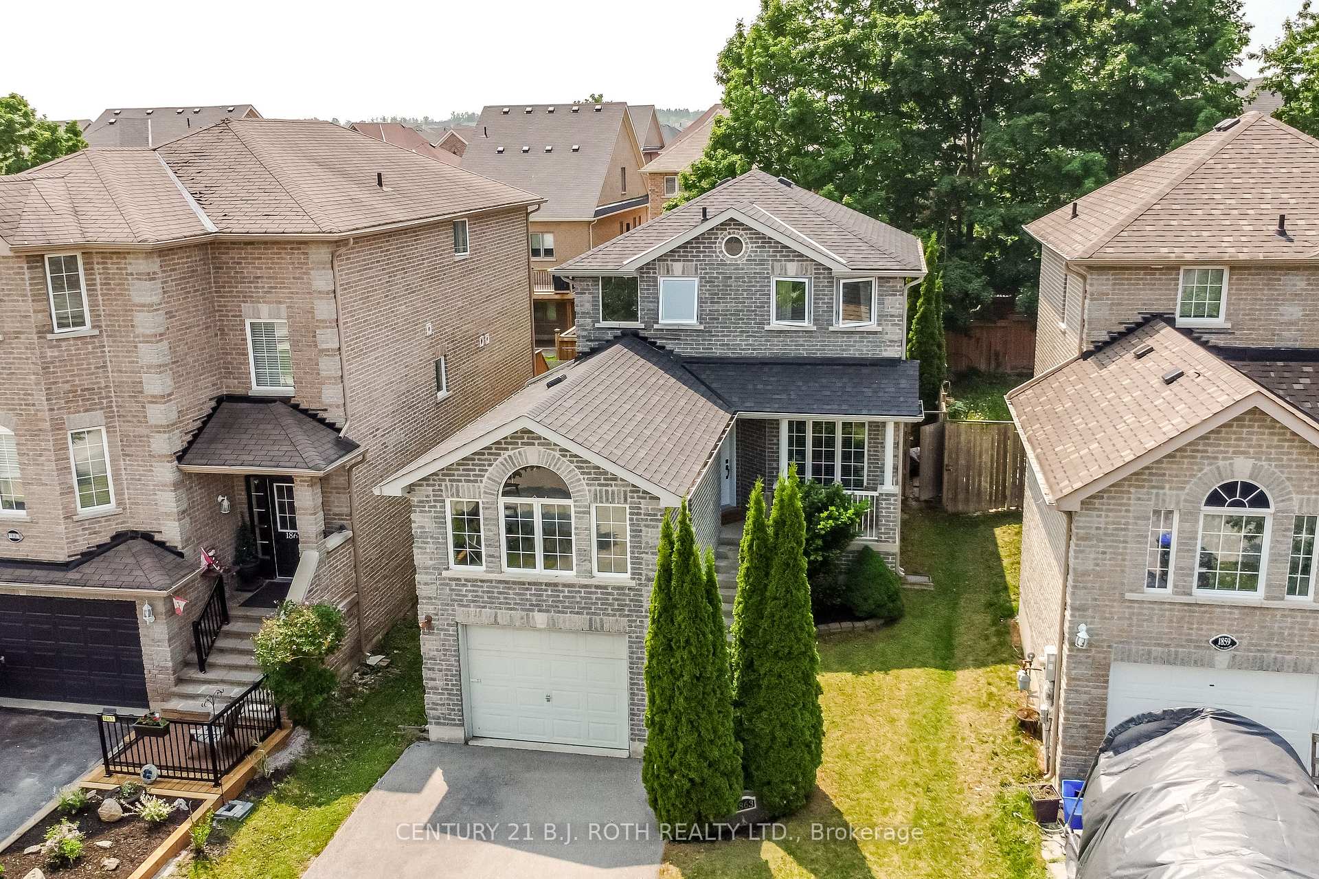 Photo 4 of 1863 Swan Street, Innisfil, Alcona — HOMEH