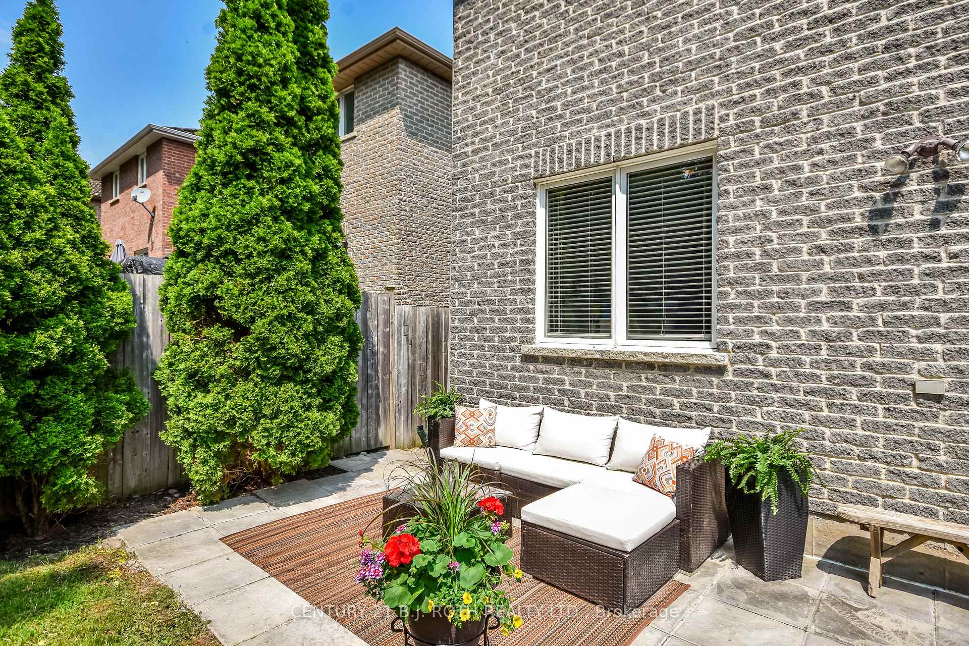 Photo 28 of 1863 Swan Street, Innisfil, Alcona — HOMEH