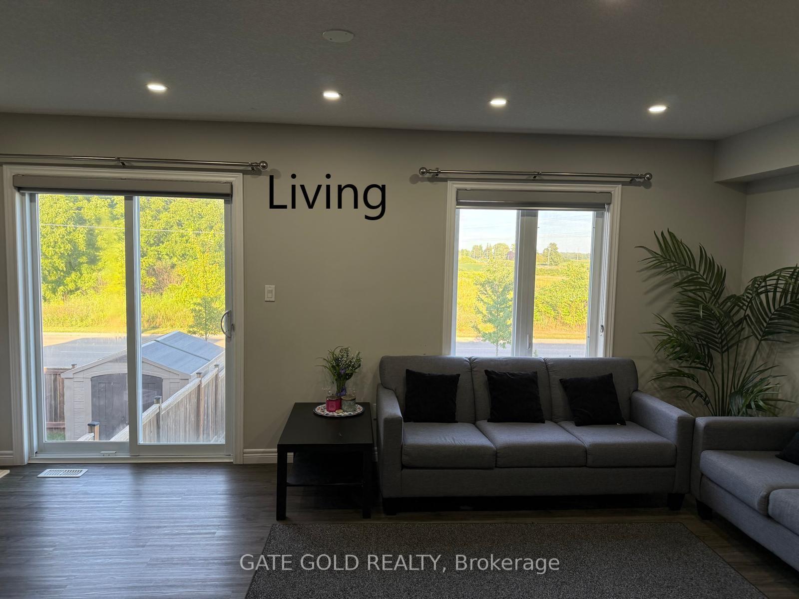 Photo 10 of 2670 Asima Drive, London, South U — HOMEH