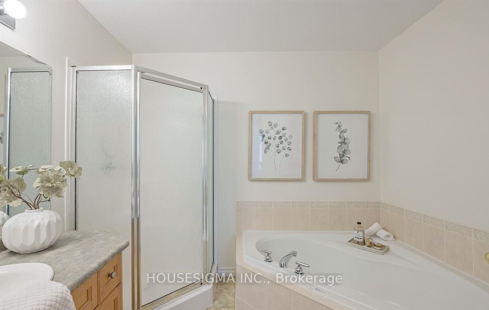 Photo 21 of 925 Silversmith Street, London, North M — HOMEH