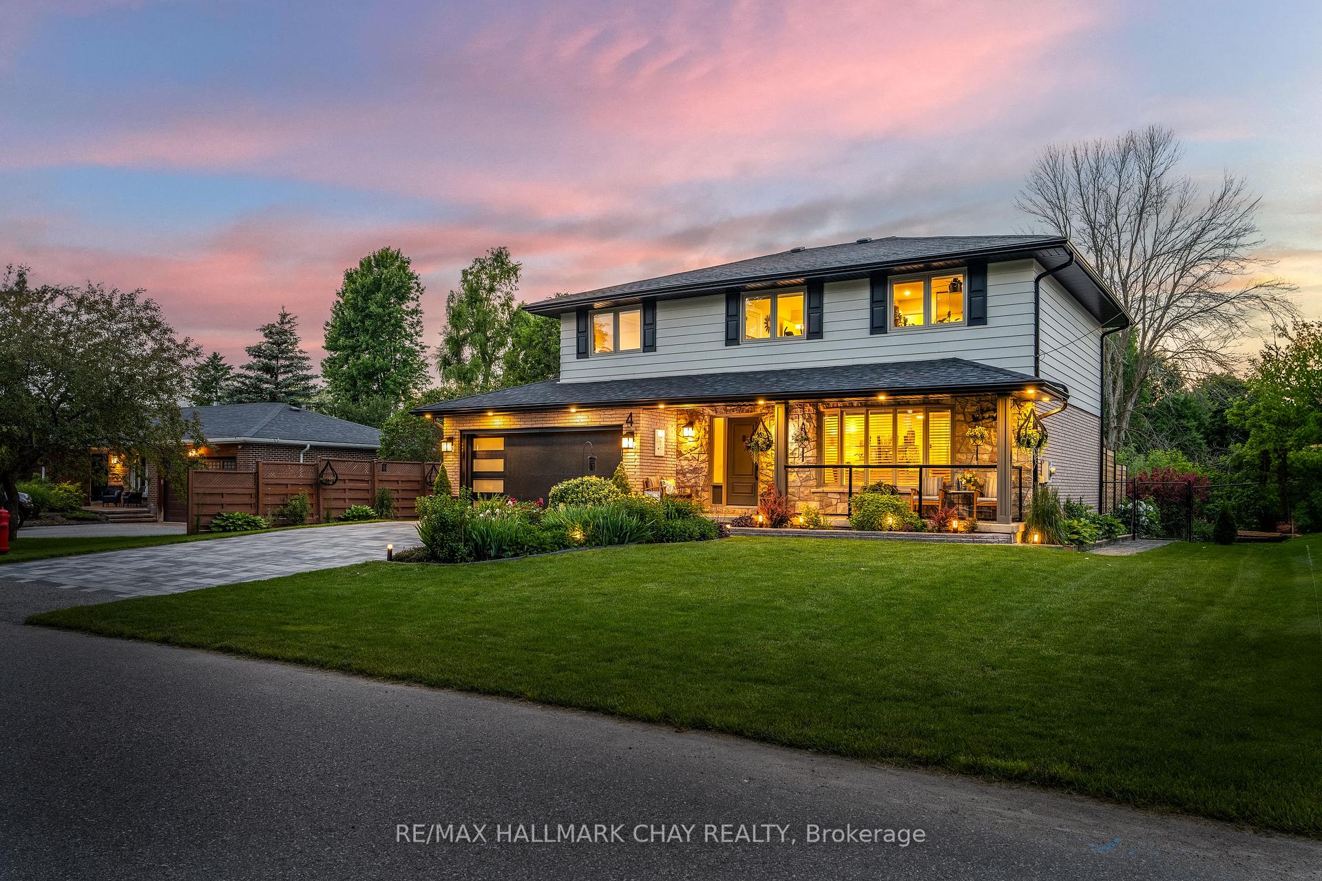 Photo 2 of 4 Garibaldi Street, Innisfil, Cookstown — HOMEH