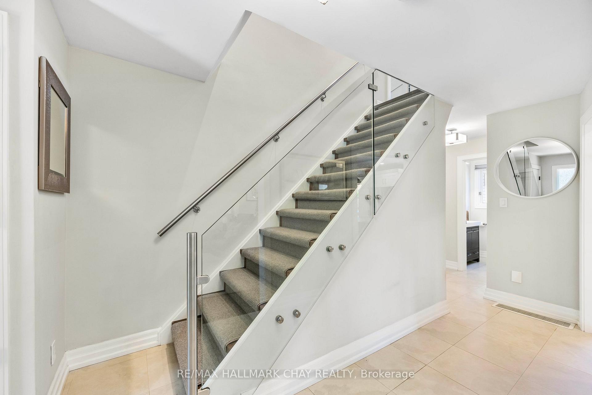Photo 15 of 4 Garibaldi Street, Innisfil, Cookstown — HOMEH