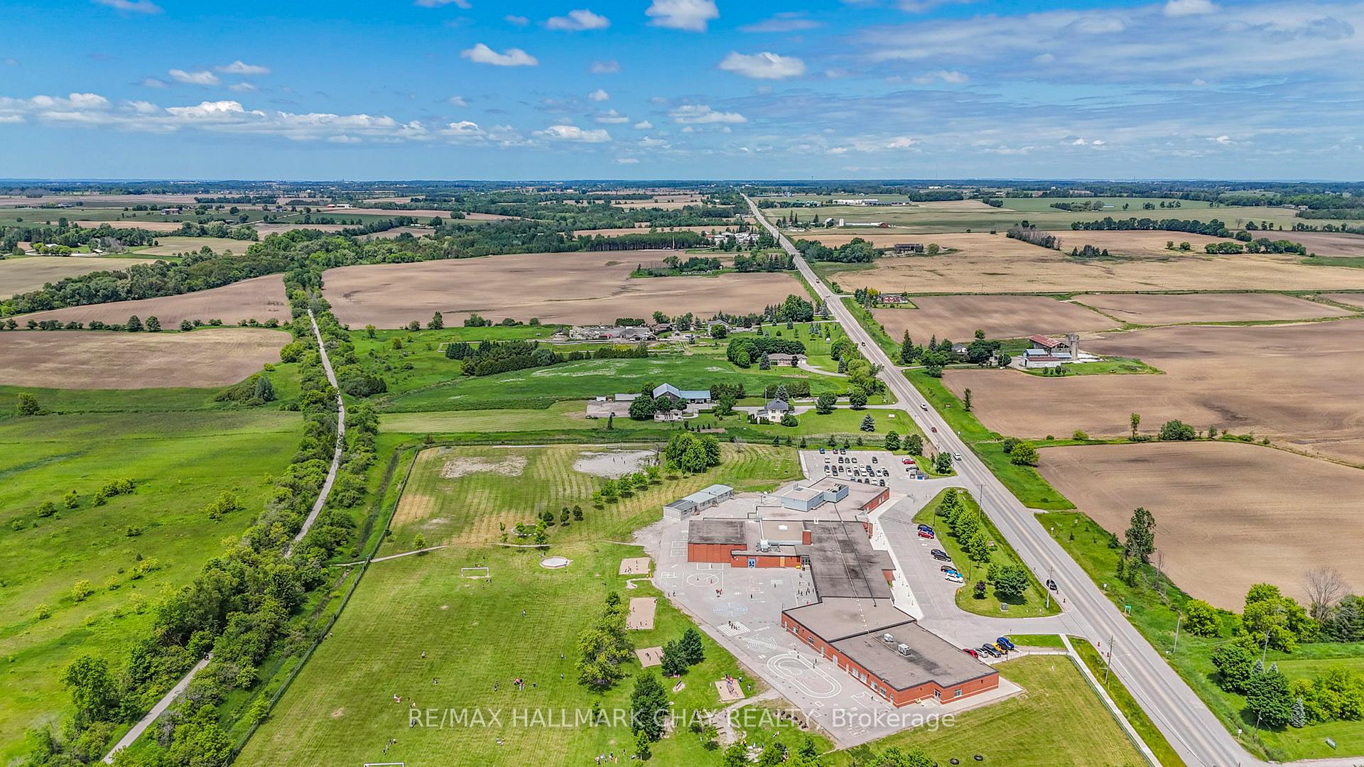 Photo 48 of 4 Garibaldi Street, Innisfil, Cookstown — HOMEH