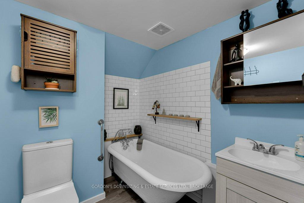 Photo 31 of 29 Factory Street, Loyalist, Odessa — HOMEH