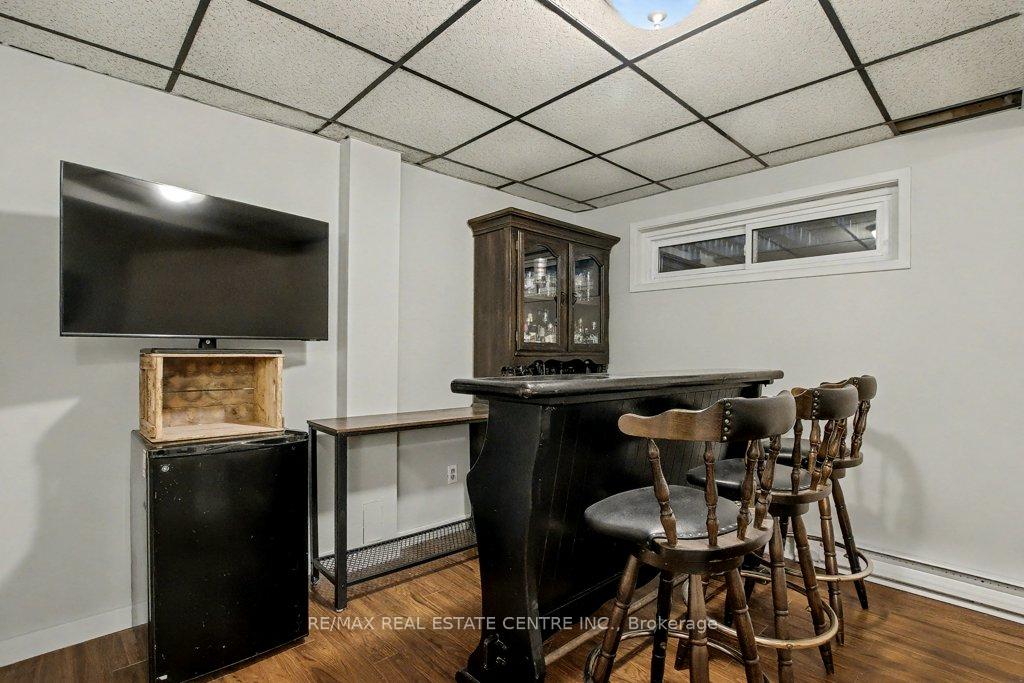 Photo 28 of 73 Obermeyer Drive, Kitchener — HOMEH